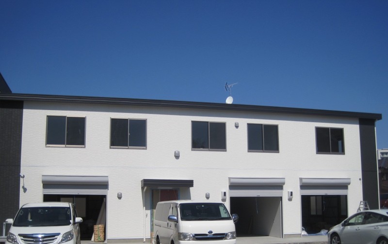 さいたま市：ﾌﾟﾚﾊﾌﾞ事務所・倉庫新築工事　100坪　５間x１０間　2階建