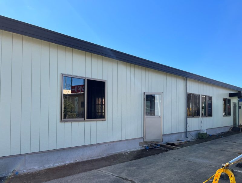 茨城県：プレハブ事務所2間x10間　20坪