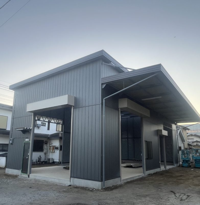 埼玉県：プレハブ倉庫新築工事　4.5間ｘ9.0間　高さ：6ｍ