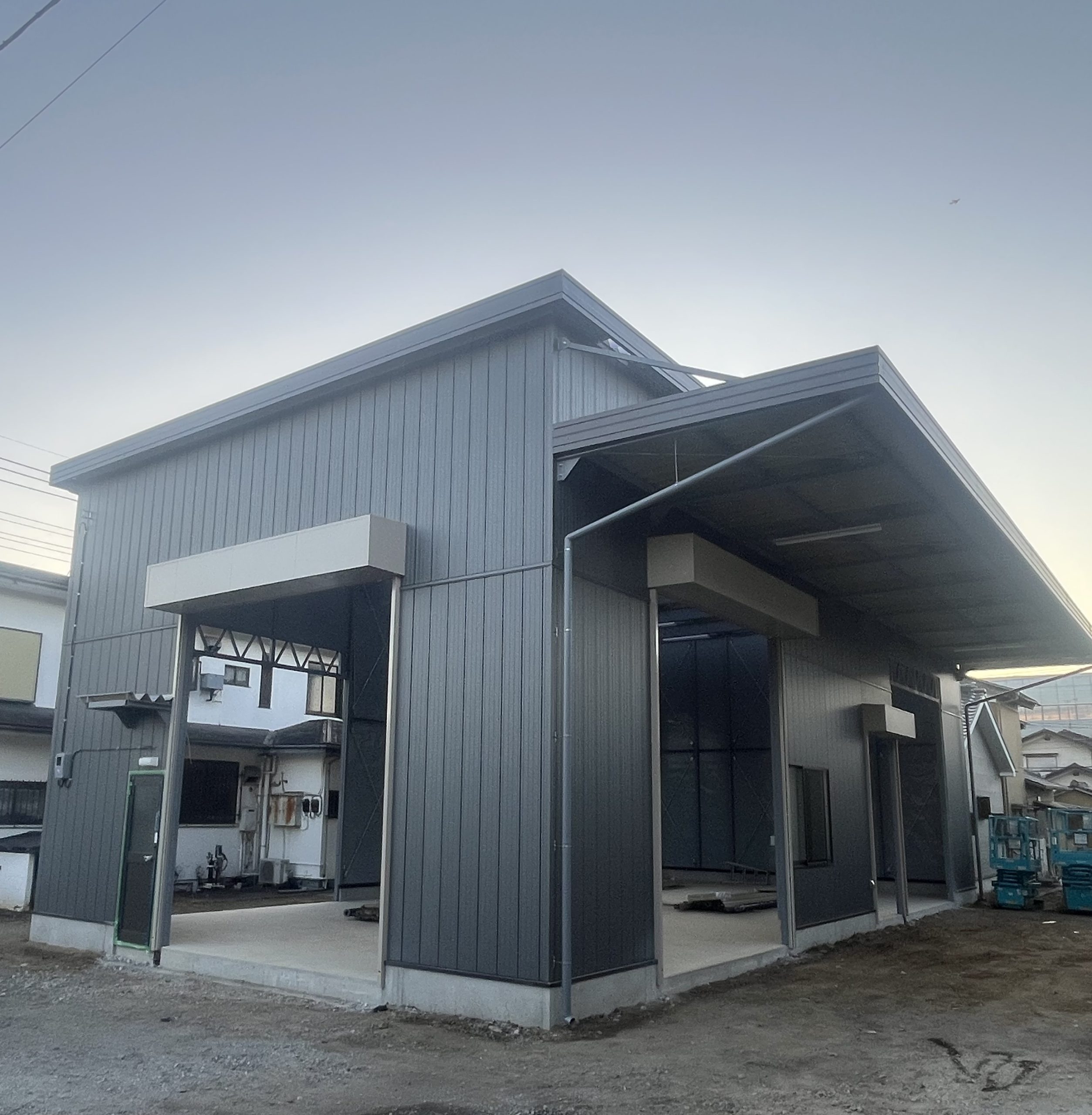 埼玉県：プレハブ倉庫新築工事 4.5間x9.0間 高さ：6m - お知らせ