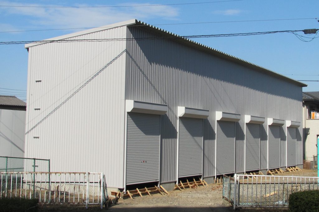 軽量鉄骨プレハブ倉庫（埼玉県）の施工事例