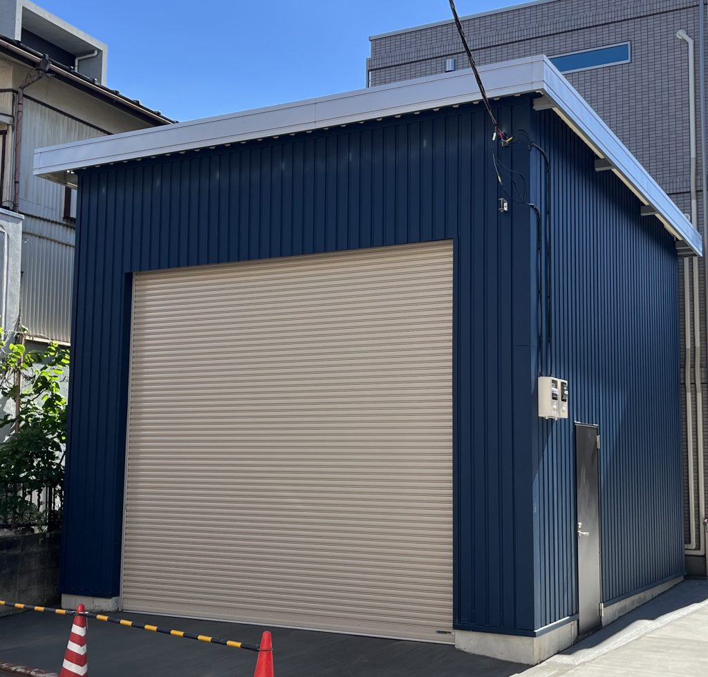 プレハブ倉庫ガレージ（東京都）の施工事例